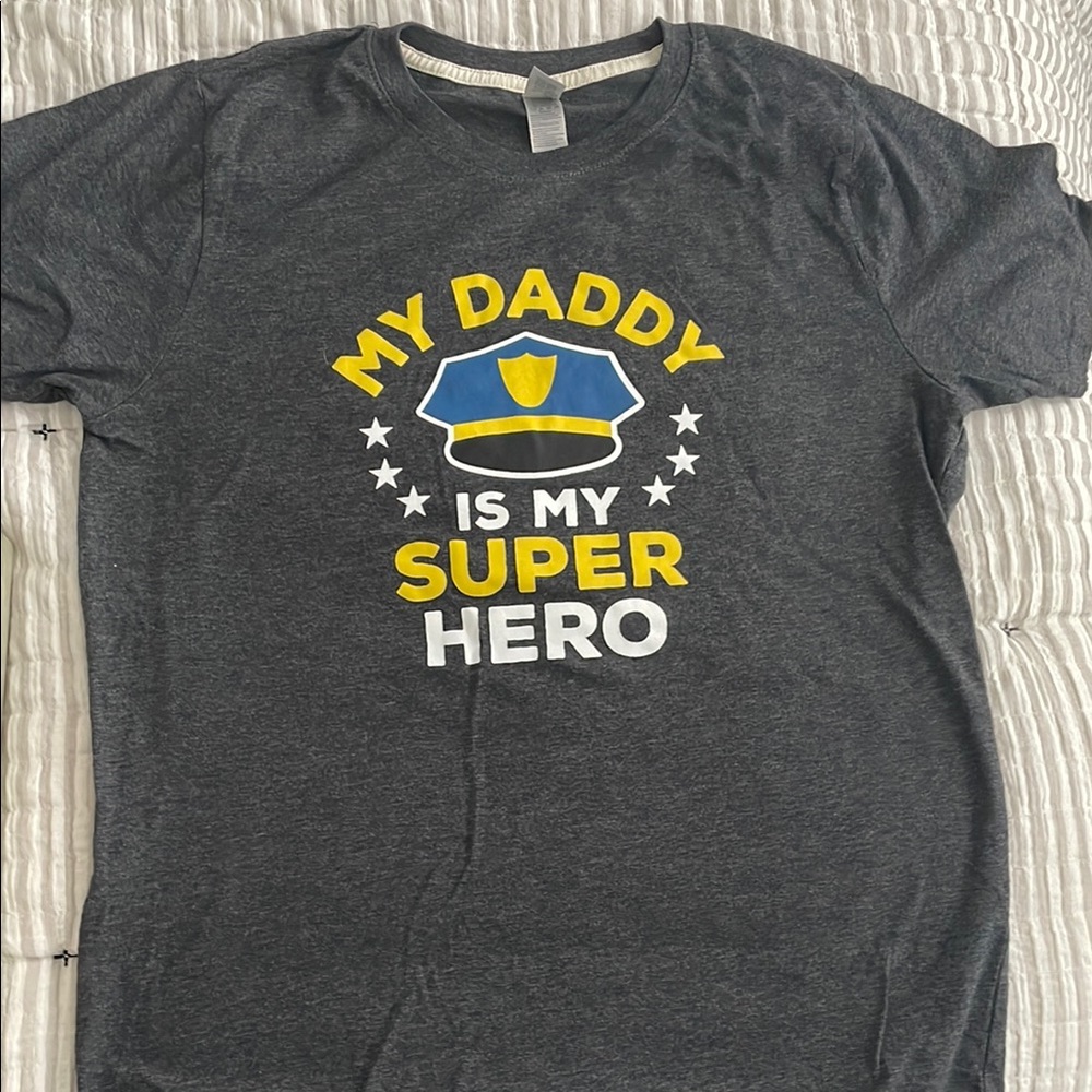 Gray 'My Daddy is My Super Hero' T-Shirt. Police shirt.